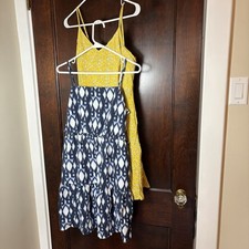 Lot Of 2 Gap Sundresses Small Floral/Geometric Adjustable Spaghetti Strap Summer