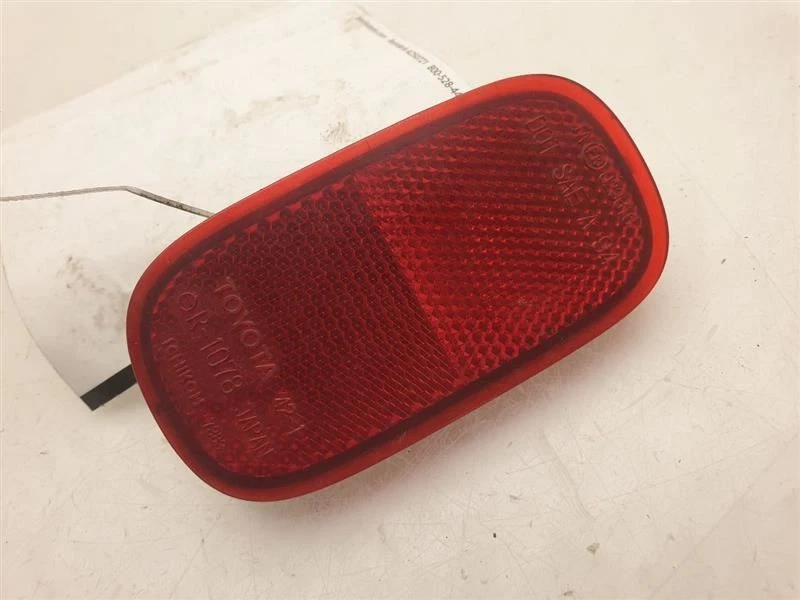 Toyota RAV4 L 2003 lado del conductor marcador trasero Foto 2 de 4