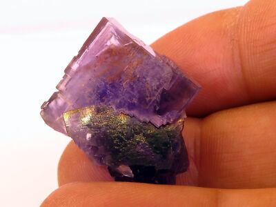 SPAIN BERBS CUBIC PURPLE GHOST FLUORITE GEM TOP / 3 x 2.5 x...