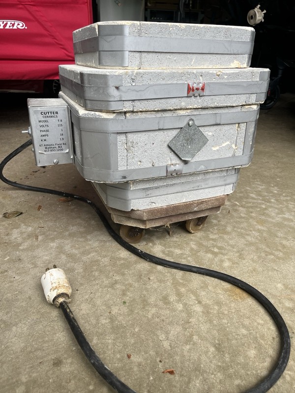 Cutter Ceramics T-8 Electric Top-Loading Ceramic Kiln w/ Control Box, Lid, Cord