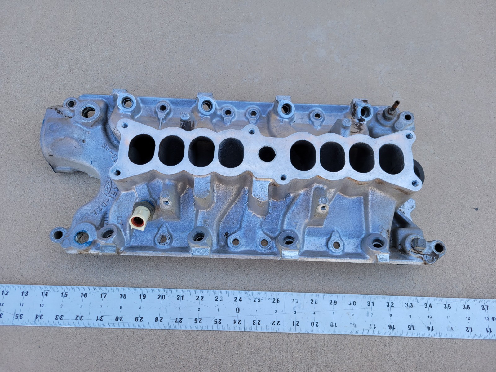 86-95 Mustang EFI Lower Intake Manifold 302 5.0 HO Ford GT LX Foxbody ES6E-9K461