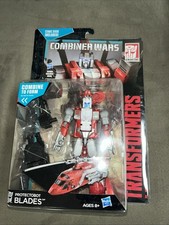 Transformers Generations Combiner Wars BLADES Deluxe Protectobot DEFENSOR NEW