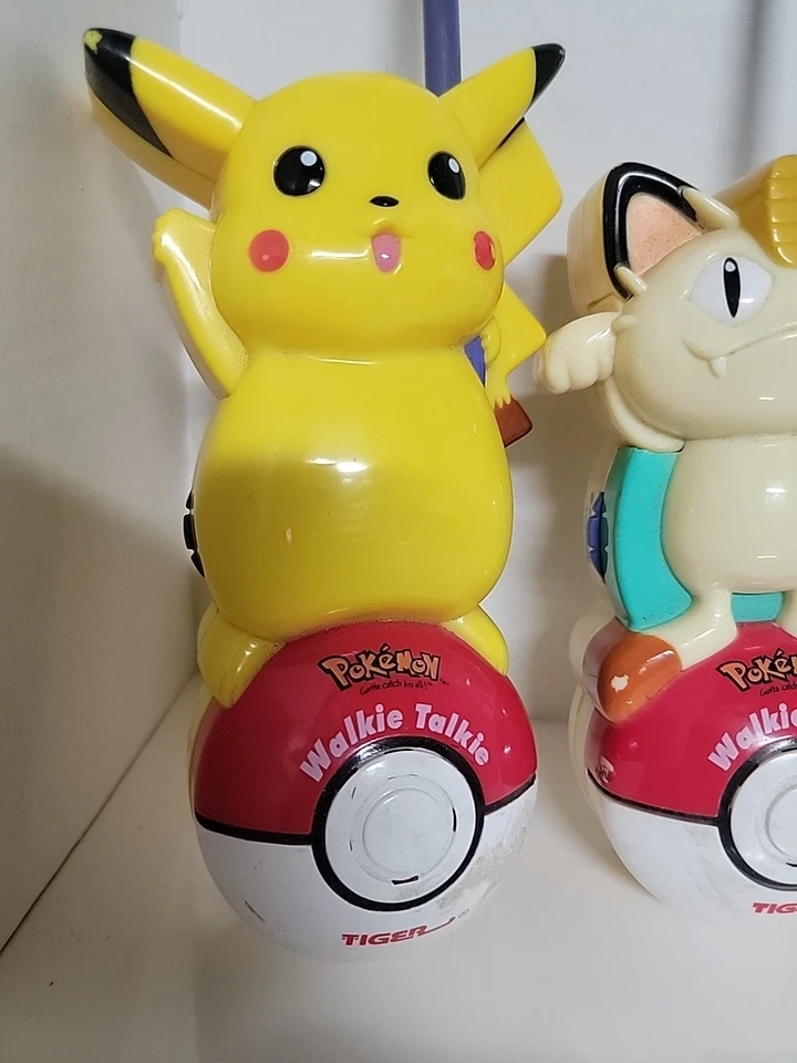 *read* Vintage 1999 Pokemon Walkie Talkies Pikachu And Meowth Tested As-Is - Image 2 of 4
