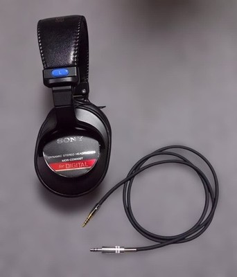 Sony MDR-CD900ST Studio Monitor Headphones For Parts Japan