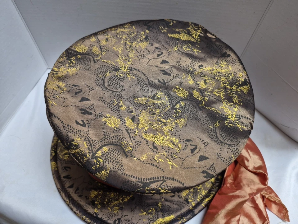  Deluxe Mad Hatter Hat - Image 2 of 4