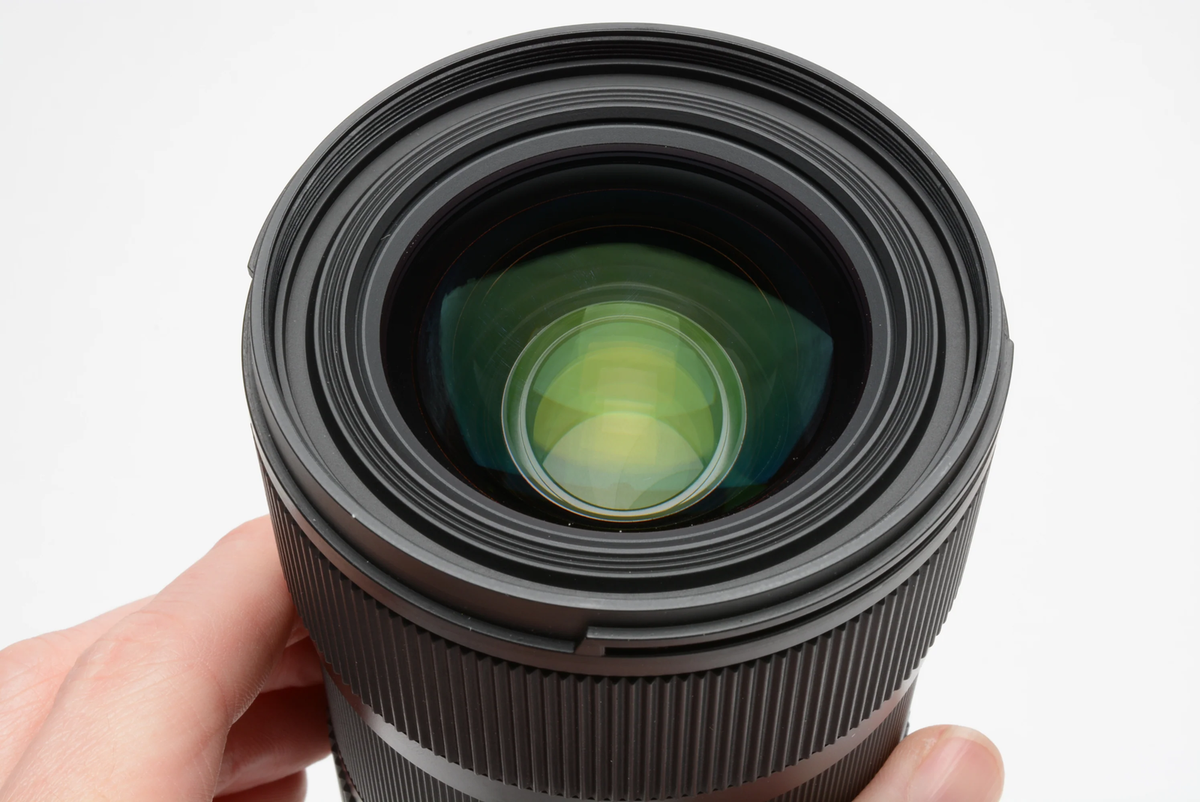 Sigma 18-35mm f1.8 DC HSM Art for Nikon F, caps, hood, case Sigma 18-35mm f1.8 DC HSM Art for Nikon F, caps, hood, case
