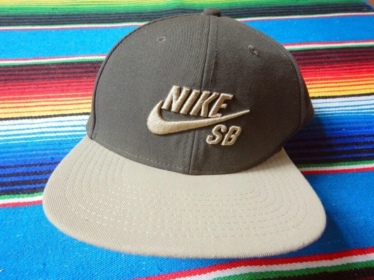 Berretto cheap nike sb