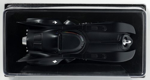 Hot Wheels Batman Returns Batmobile - BLY51 NRFB Sealed 2014 Black 1:24 Scale - Picture 5 of 6
