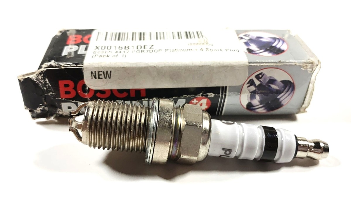 ブリハイ　クローラー Amazon.com: Bosch 4417 Platinum+4 FGR7DQP spark plug(Pack of