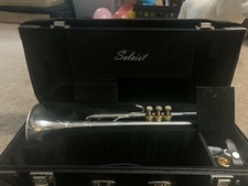 Bach Soist IntermediateModel TR200S Series Bb Trumpet- Silver Plated