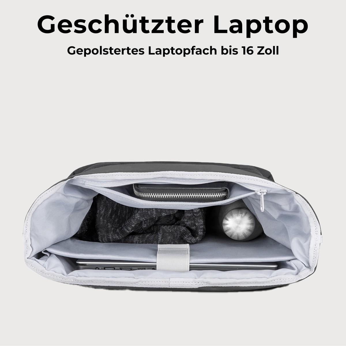 Johnny urban Rolltop Rucksack Dark Blue 18 22 Liter online