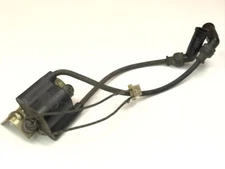 04 Suzuki DR650 DR 650 SE Engine Ignition Coil Spark Plug Wire Cap 3-Q