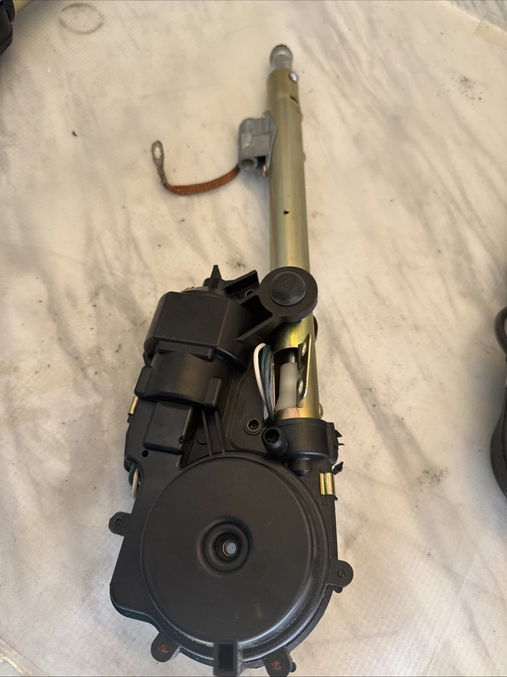 1992-1999 Cadillac DeVille Aerial Radio Power Antenna Assembly - 24000426-TESTED Foto 3 de 3