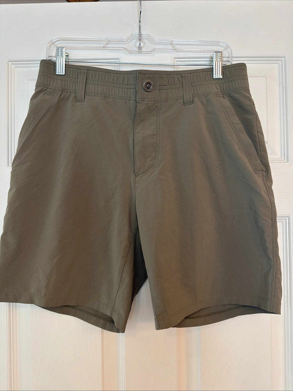 Kuhl Renegade Shorts Mens 32 Khaki Cargo Hiking Outdoors Stretch Lightweight