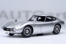 AUTOart Toyota 2000GT 1967 (Silver) Finished Model #79548