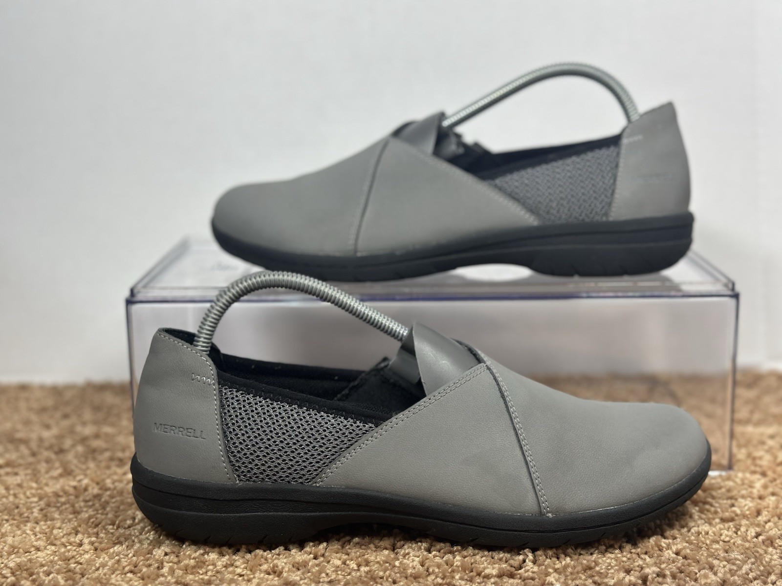 Scarpe da donna Merrell taglia 8 Kassie scarpe slip on in pelle grigio antracite zoccoli piatti