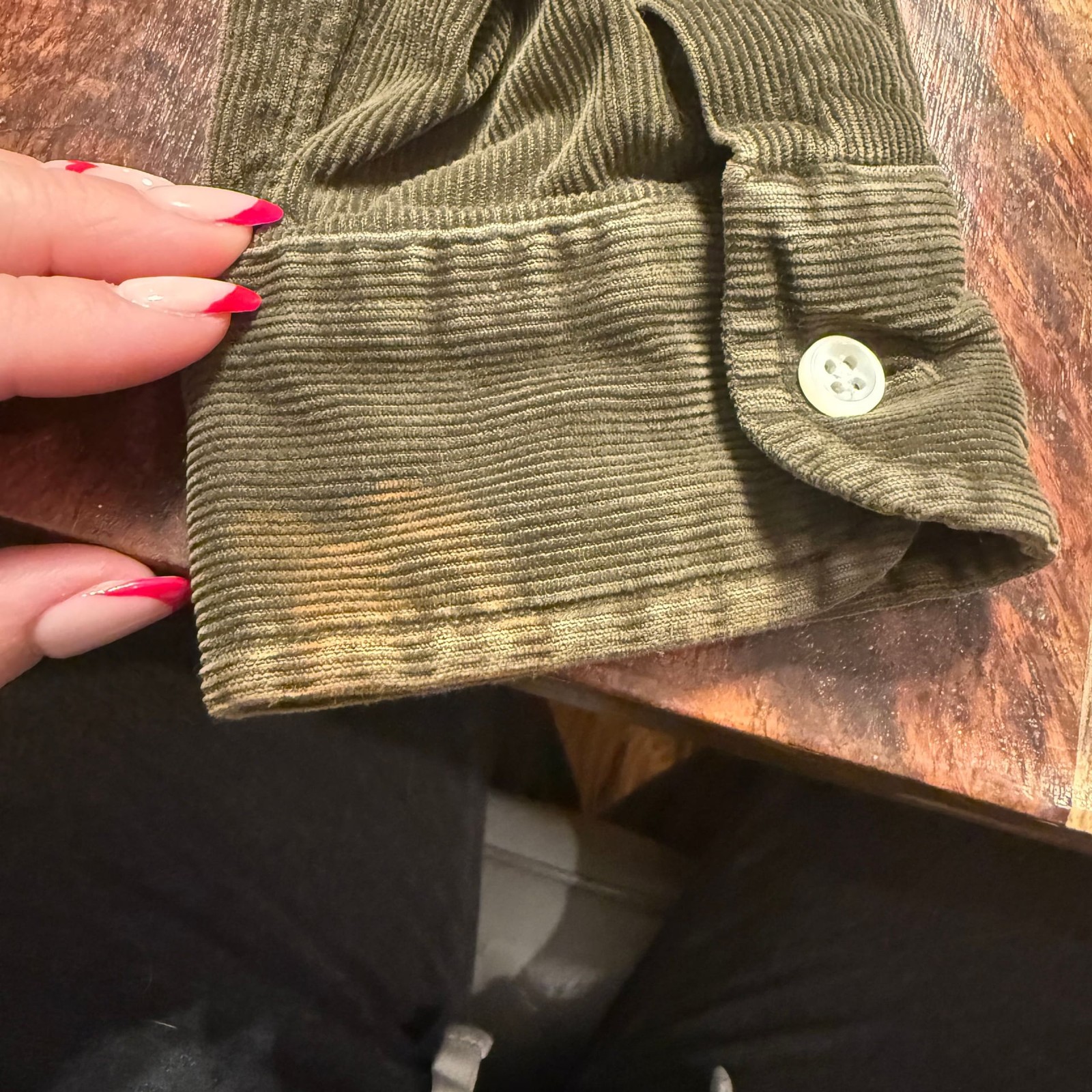 Polo Ralph Lauren Long Sleeve 100% cotton corduroy feel. Green. See photos  thumbnail 6