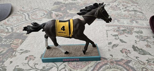 Zenyatta #4 Hollywood Park Bobblehead Figure Racehorse Horse Racing Track New - Picture 2 of 4