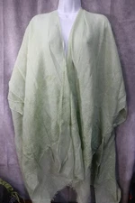 Time & Tru Women's Green Wrap Shawl Size Small/Medium