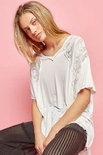 POL Clothing Oversized Floral Lace V-Neck Jersey Knit Top