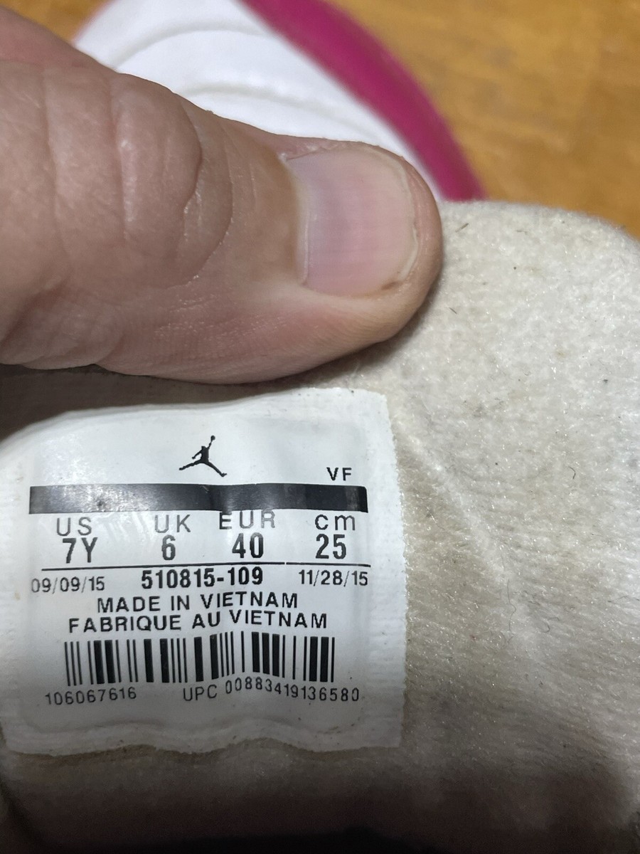 Nike Air Jordan 12 Vivid Dynamic Pink Valentines Day Size 7Y Nike Air Jordan 12 Vivid Dynamic Pink Valentines Day Size 7Y