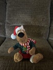SCOOBY DOO Singing Animated Talking Christmas 11" Plush Scarf Santa Hat