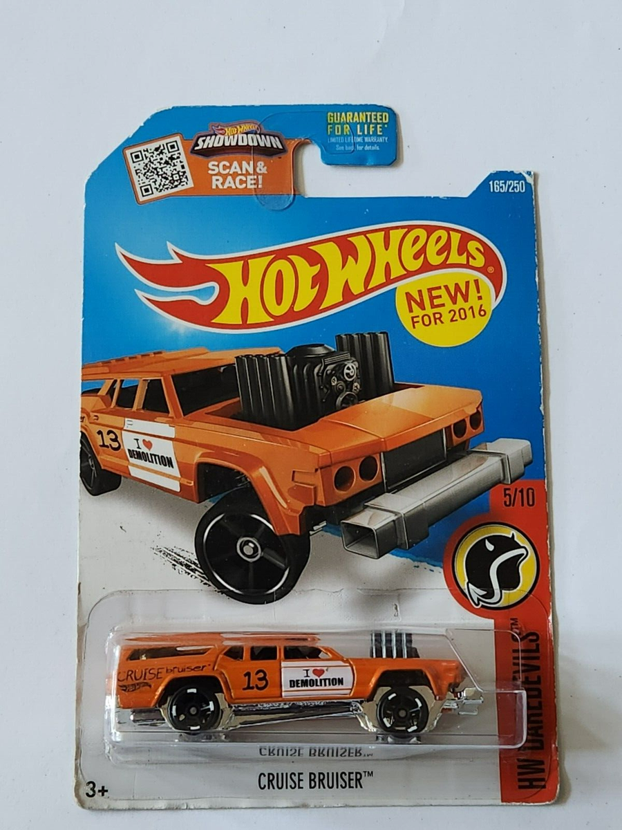 HOT WHEELS クライスラー　クルーザー Hot Wheels PT Cruiser Conv. 1:18 - Big Bill's Die Cast
