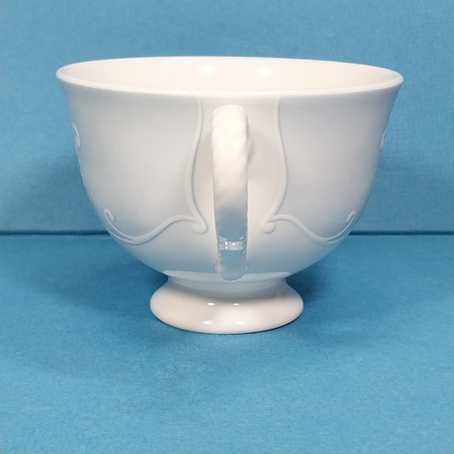 Lenox Swedish Garland Footed Tea Coffee Cup Blue & White Scrollwork - Picture 4 of 8