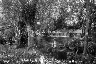 Lab-25 Wasserfall an der Alne. Foto