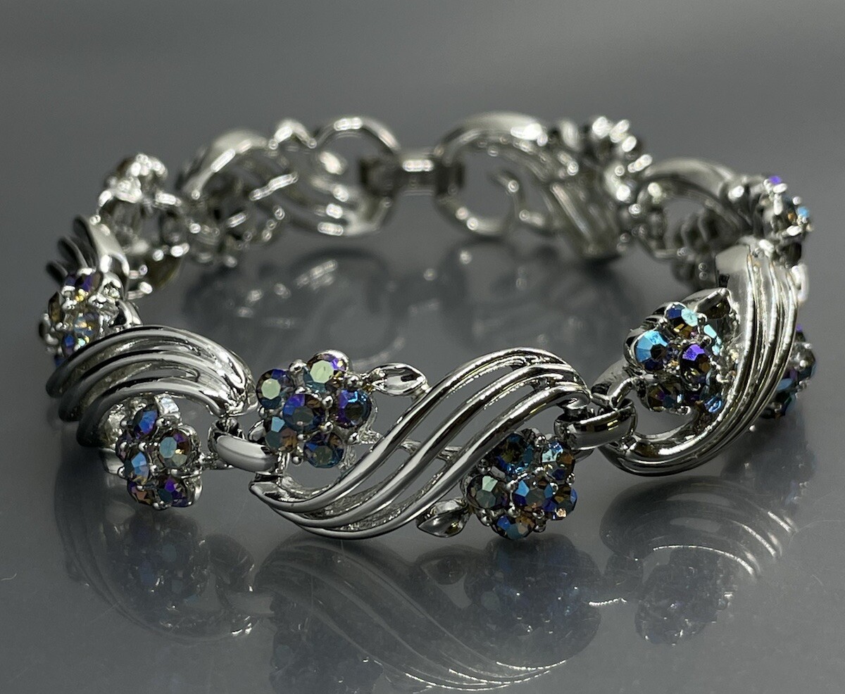 Lisner Women’s Bracelet Silver Tone Blue Aurora Borealis Rhinestone Flower  7”