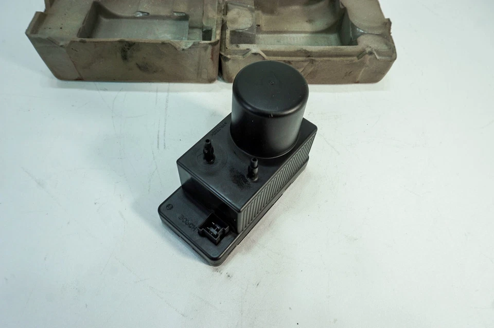 06-11 Bomba de vacío asiento multi contorno OEM 2038000048 5070 Mercedes ML500 W164 Foto 3 de 4