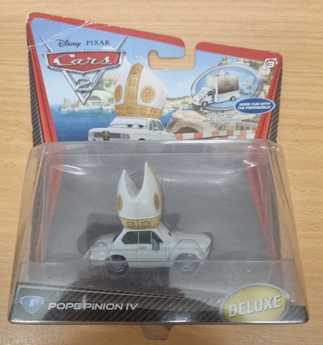 Disney Pixar Cars 2 #9 POPE PINION IV - Deluxe - BNIP - VERY
