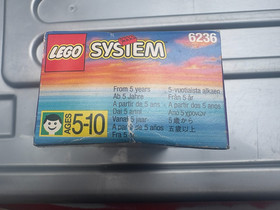 LEGO Islanders / Pirates 6236 King Kahuka, 1994, New in Sealed Box