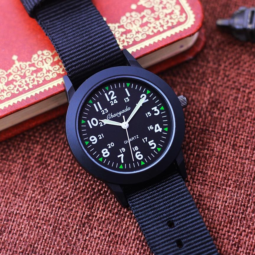 Наручные часы Analog Quartz Watch New