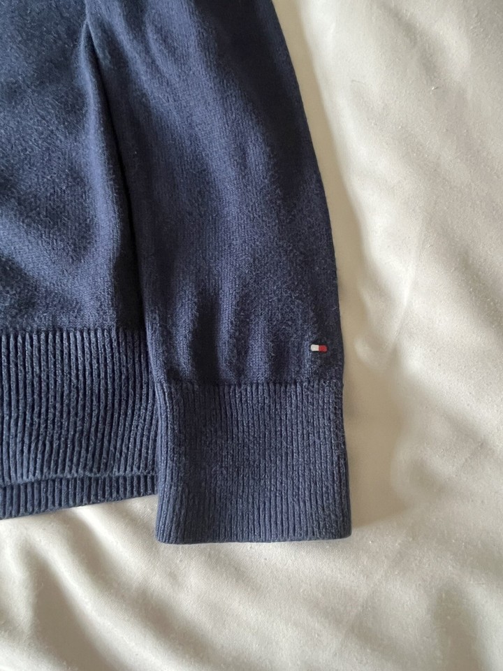 Boys Tommy Hilfiger Jumper Age 5/6 eBay