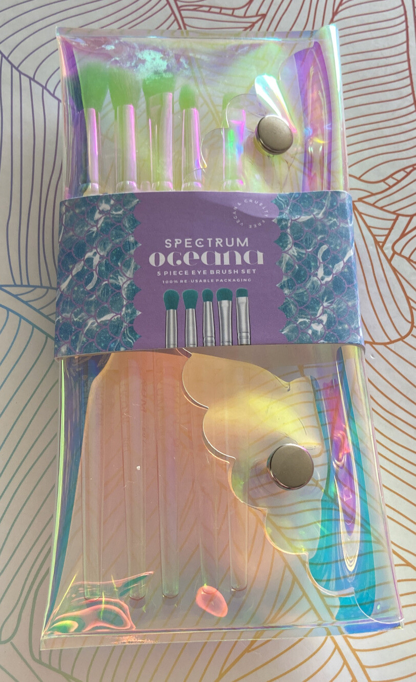 Spectrum Oceana 5 Piece Eye Makeup Irridescent Brush Set Brand New