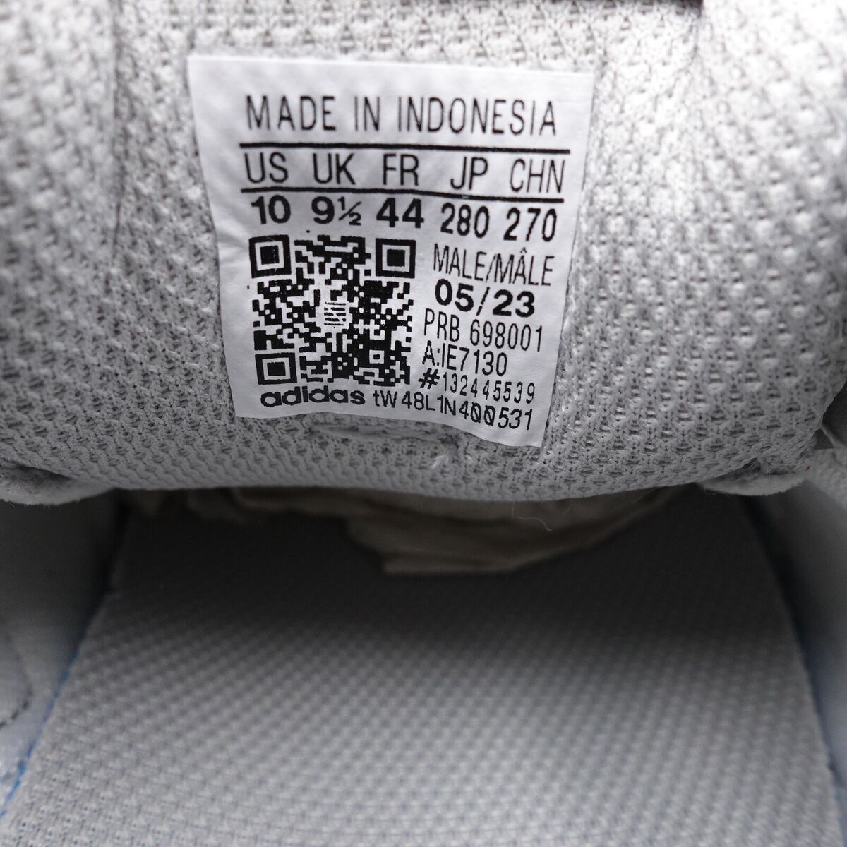 Size 10 Men's adidas Originals ZX 750 Sneakers IE7130 Grey Size 10 Men's adidas Originals ZX 750 Sneakers IE7130 Grey