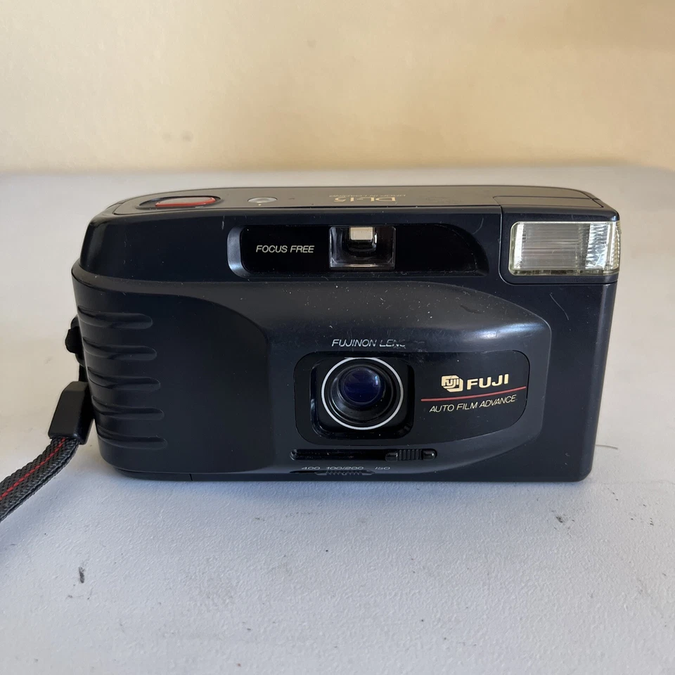 Fuji DL-15 Compact 35mm Film Camera Fixed Focus Free Tested Vintage Point&Shoot - Image 2 of 4