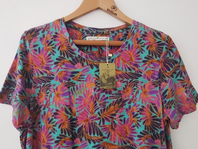 Neu mit Etikett Peruvian Connection Jerseykleid ''Paradiso'' Blumenmuster Größe Medium * NEU