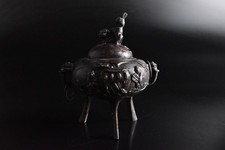S9170: Japanese Copper Person Landscape sculpture Lion-shaped INCENSE BURNER