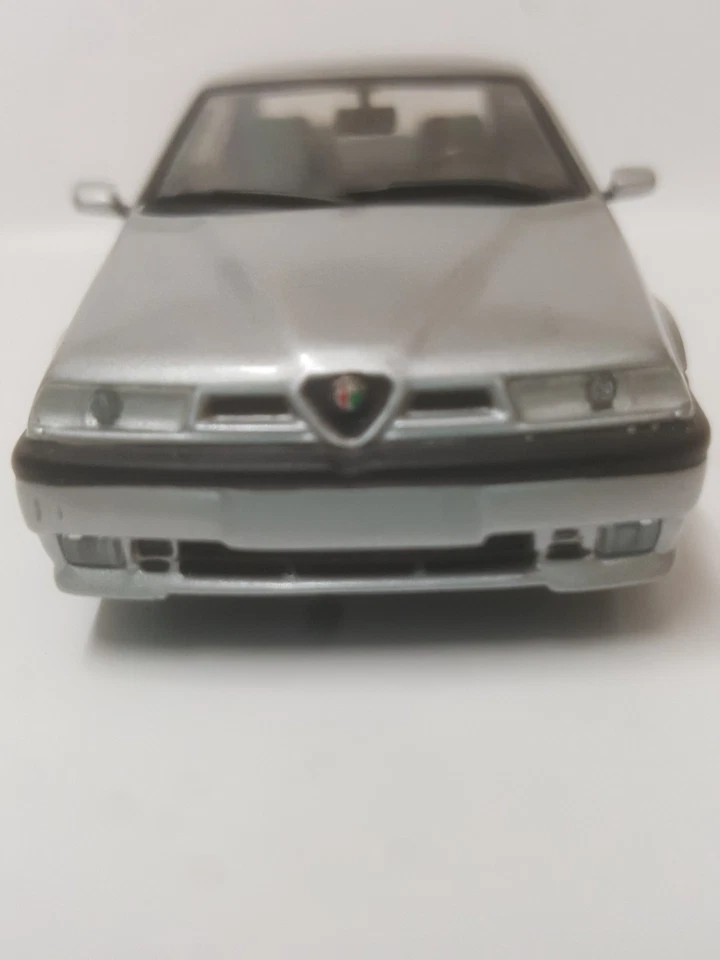 1/43 Minichamps Alfa Romeo Alfa 155 silver - Immagine 4 di 4