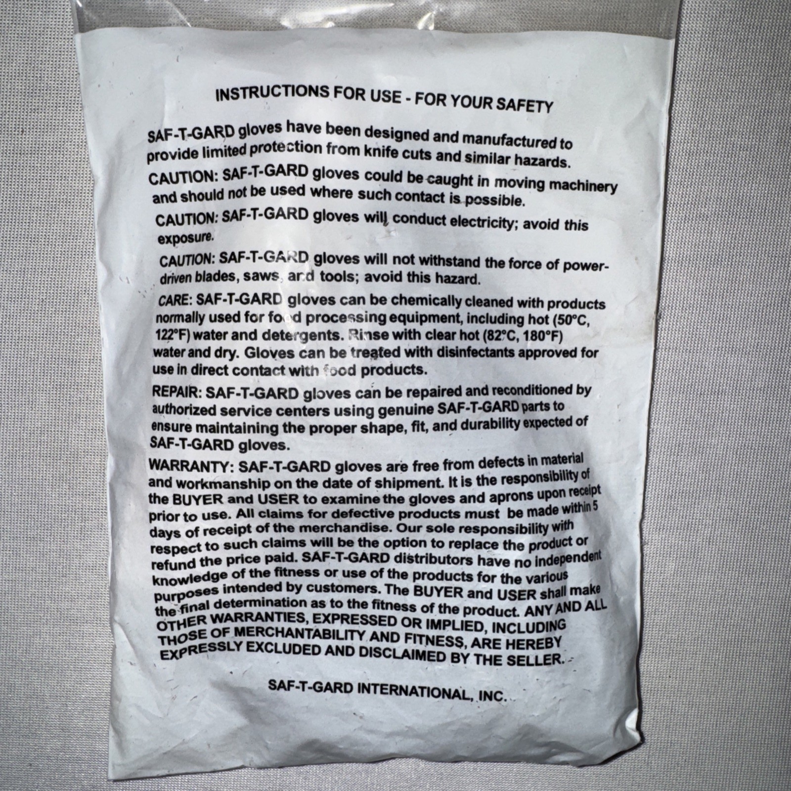 NWT - SAF-T-GARD 'METAL' (GU-500) STAINLESS STEEL MESH SAFETY GLOVES - S