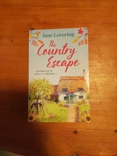 THE COUNTRY ESCAPE BY JANE LOVERING-PAPERBACK BOOK