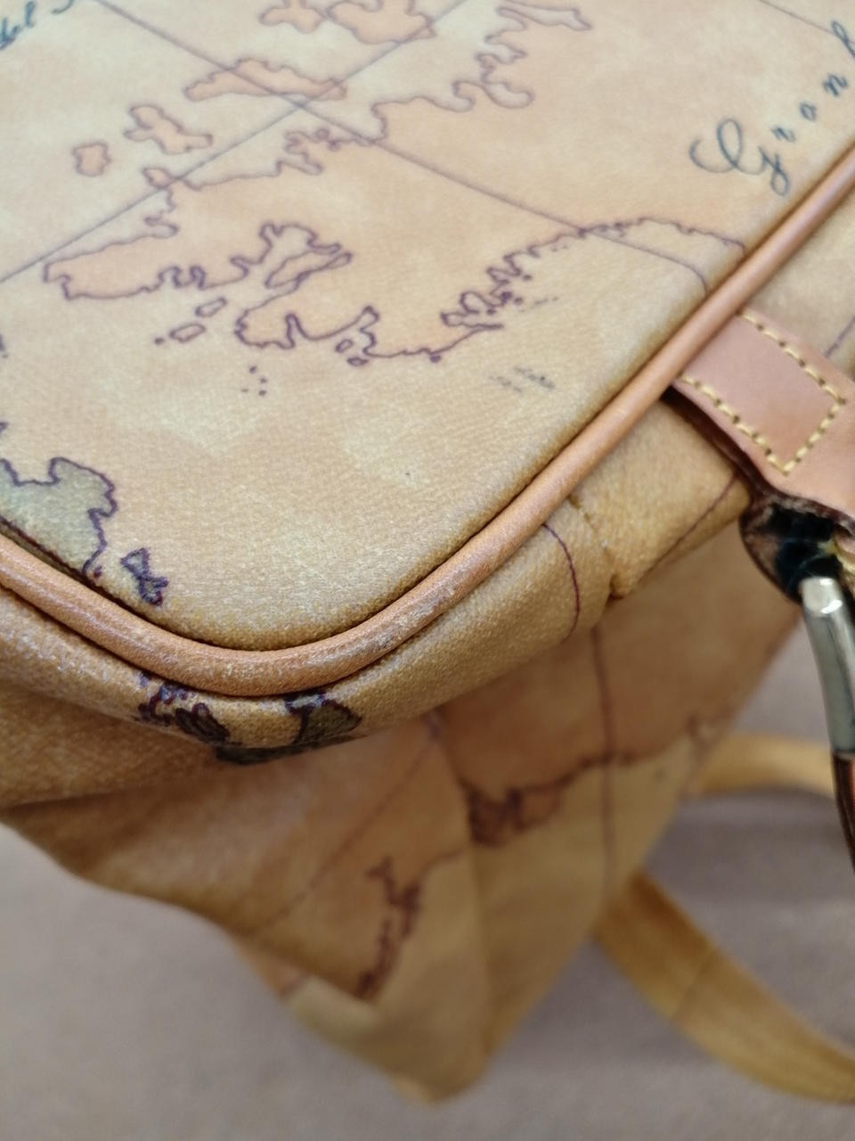 Backpack Model Map Pattern Color Camel PRIMA CLAS… - image 15