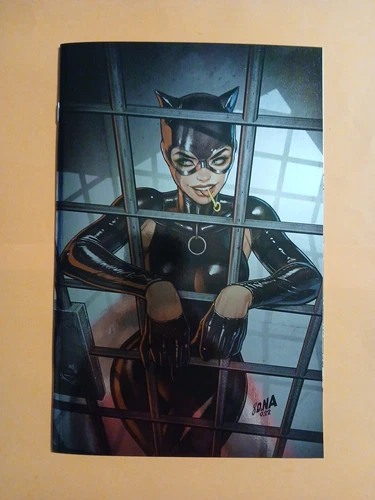 Catwoman #51 Virgin Foil Cover Variant by David Nakayama 2023 DC