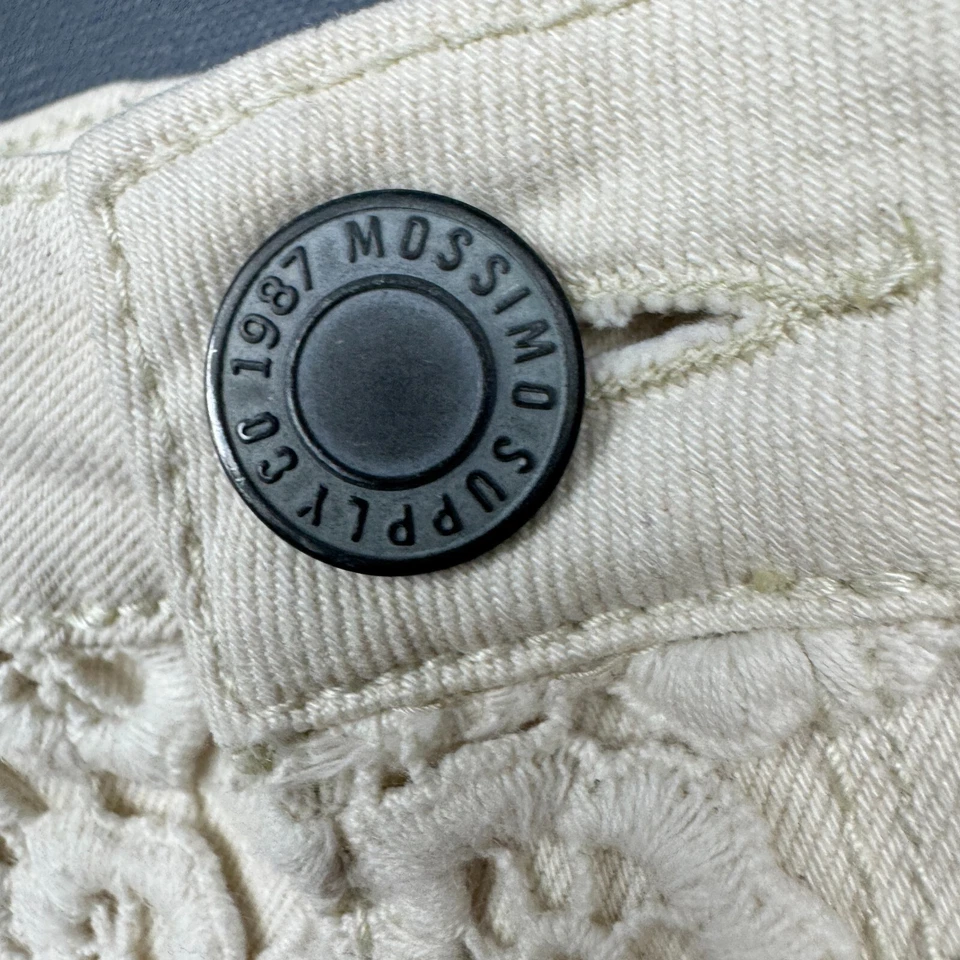 Mossimo High Rise Shorts Women’s 11 Juniors Ivory Crochet Lace Denim Frayed Cute - Image 2 of 4