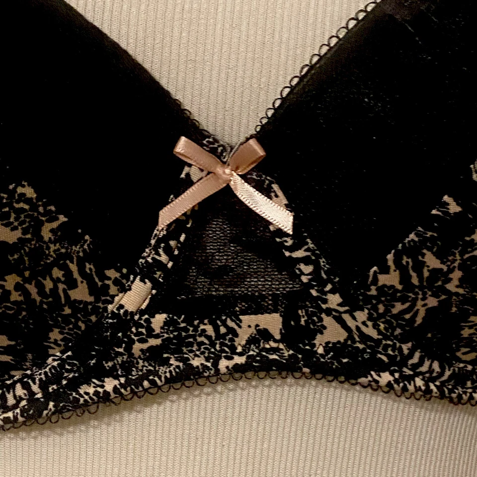 Isaac Mizrahi Padded Underwire Bra Size 42DD Black Cream Lace New / Detached Tag - Image 3 of 4