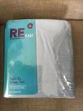 New RE Room Essentials Blue Dorm Room Bed XL Twin Sheet Set