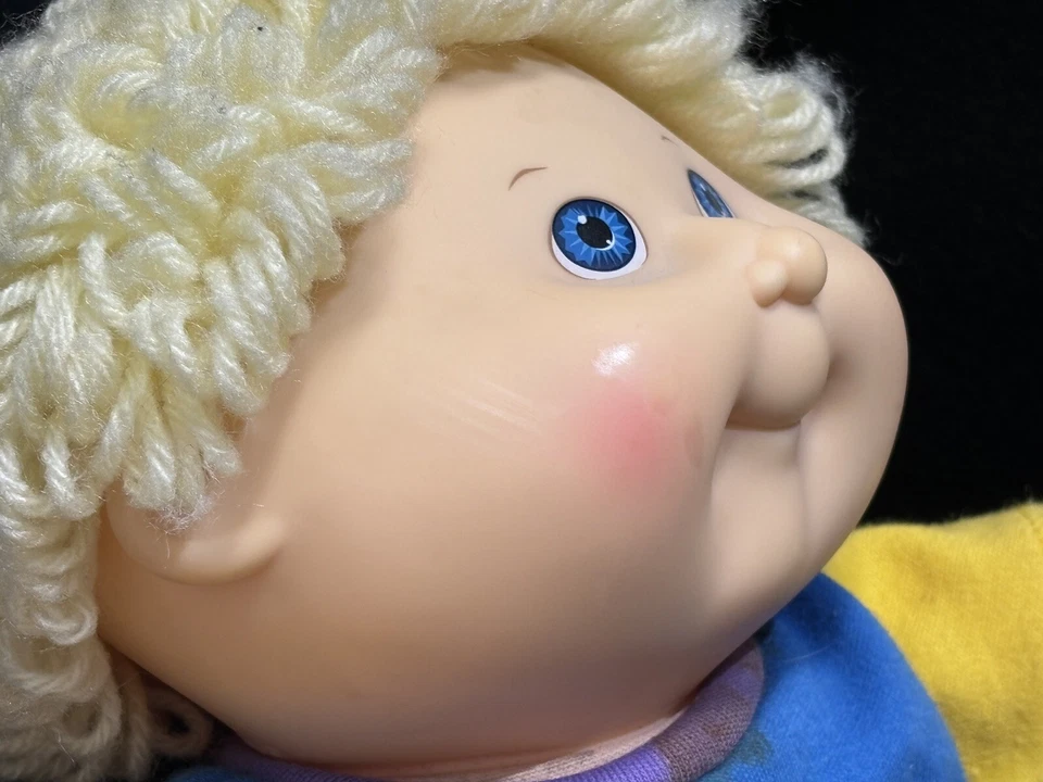 Cabbage Patch Kid “First Edition” Hasboro Vintage Skateboarder Clothes &Shoes - Image 2 of 4