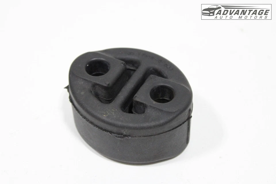 Toyota Camry 2007-2025 escape silenciador tubo aislador suspensión 175650P041 OEM Foto 2 de 4